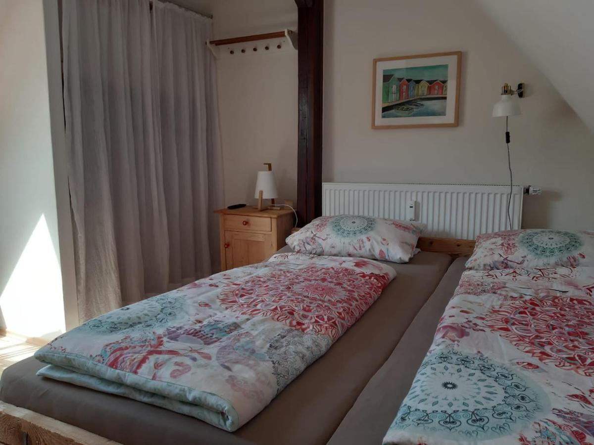 Giebelzimmer Mit Weinbergblick Штеттен Экстерьер фото